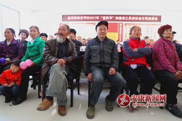 11027գϾƺ˂һÚg.jpg
